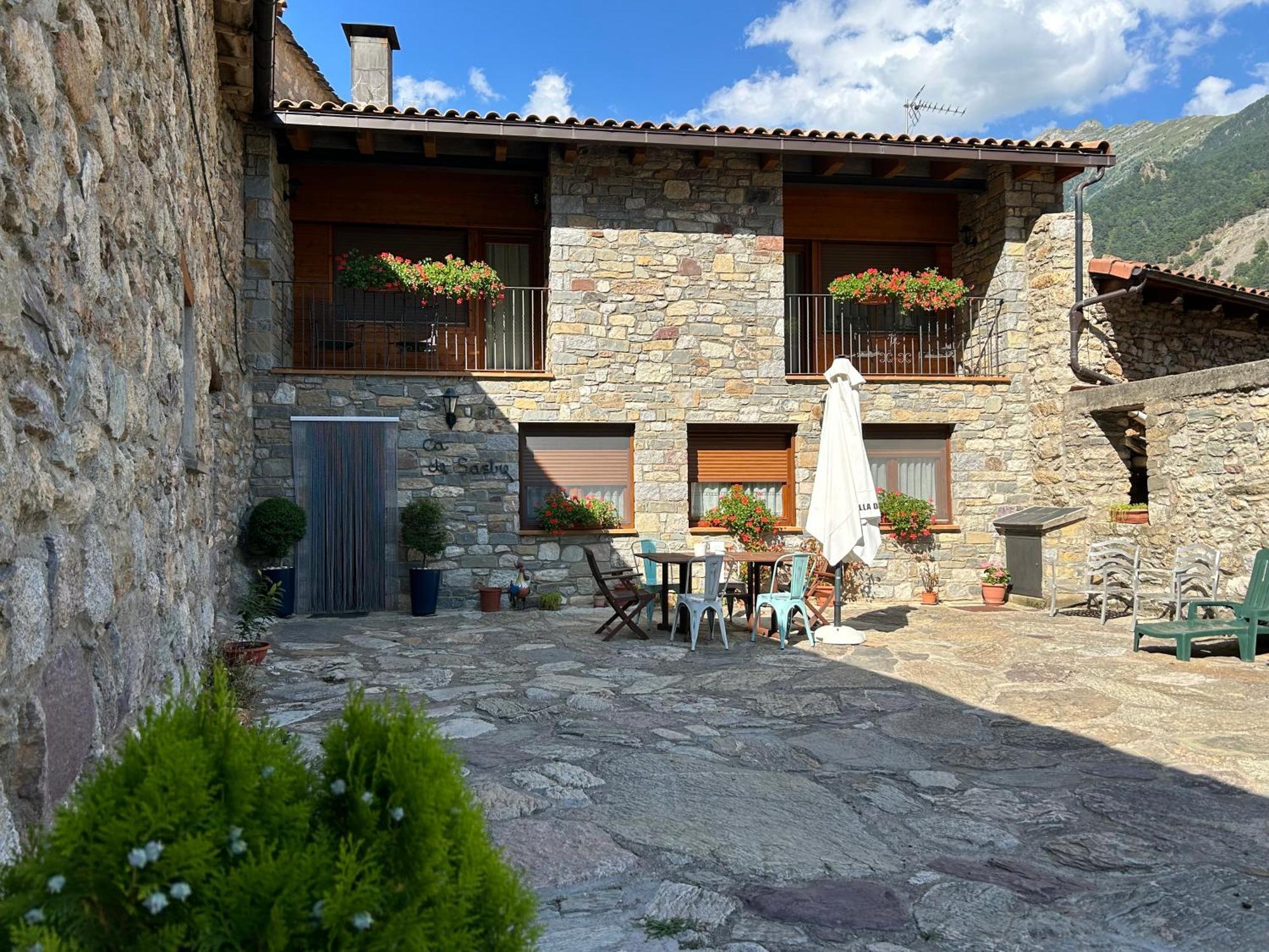 Turismo Rural Casa Sastre Forcat Exterior photo